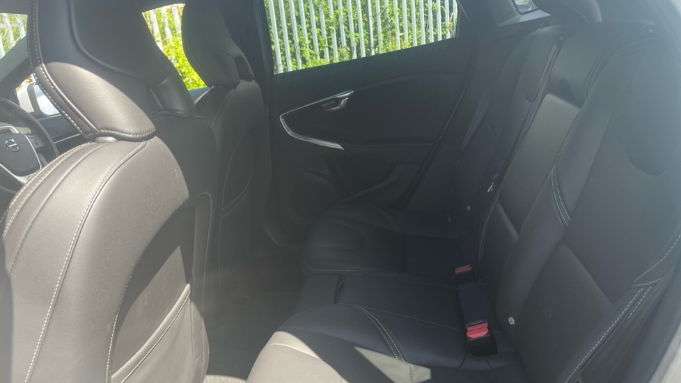 Volvo V40 #15