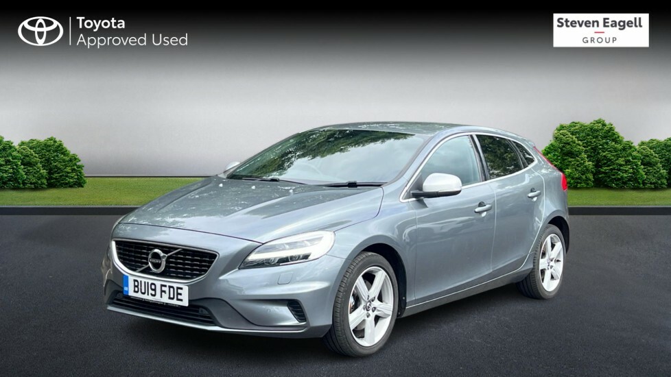 Volvo V40 2.0 T2 R-design Edition Euro 6 Ss Grey #3