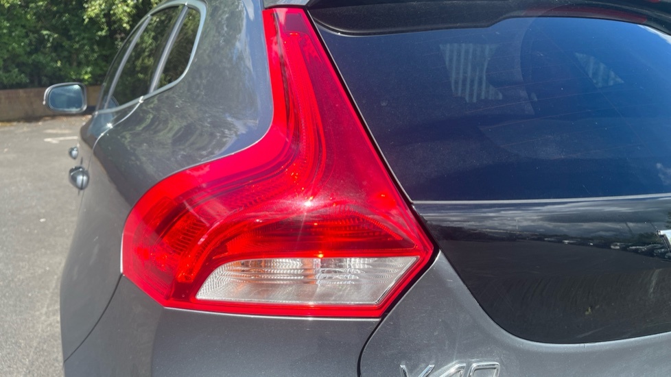 Volvo V40 #21