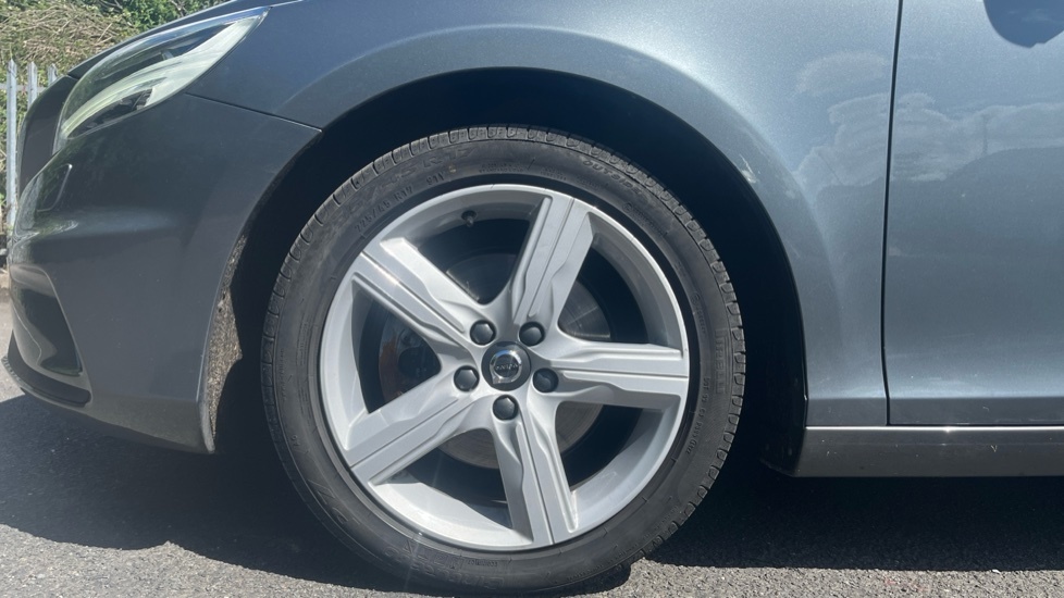 Volvo V40 #25