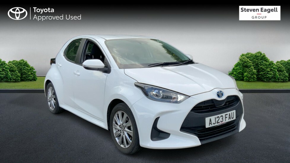 Toyota Yaris 1.5 Vvt-h Icon Hatchback Hybrid E-cvt E White