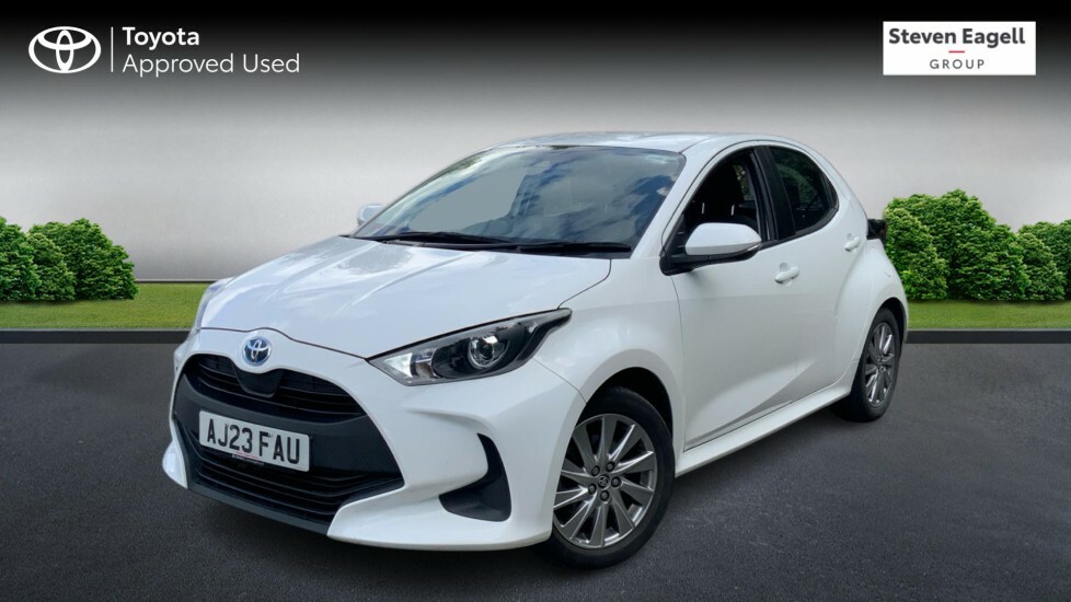 Toyota Yaris 1.5 Vvt-h Icon Hatchback Hybrid E-cvt E White #3