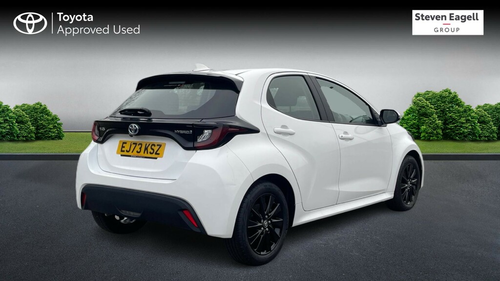 Toyota Yaris 1.5 Vvt-h Icon E-cvt Euro 6 Ss White #2