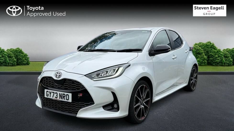 Toyota Yaris 1.5 Vvt-h Gr Sport E-cvt Euro 6 Ss GY73NRO White #3