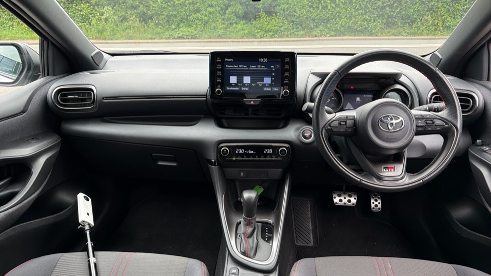 Toyota Yaris 1.5 Vvt-h Gr Sport E-cvt Euro 6 Ss GY73NRO White #6
