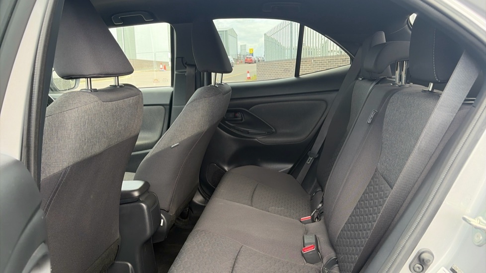 Toyota Yaris Cross Excel Blue #15