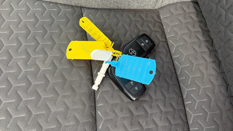 Toyota Yaris Cross Excel Blue #27