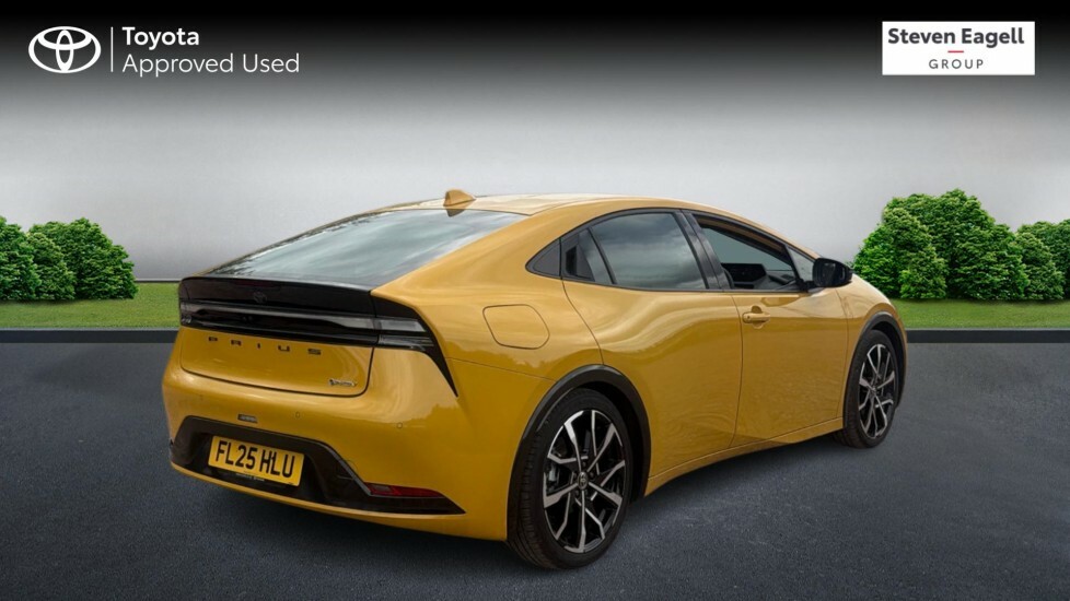 Toyota Prius 2.0 13.6Kwh Excel Cvt Euro 6 Ss Yellow #2