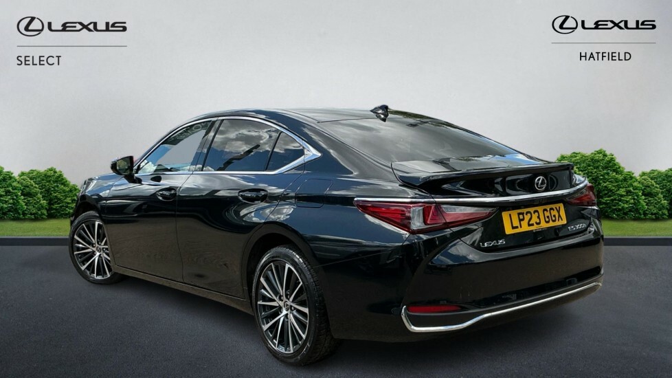 Lexus ES 2.5 300H Premium Edition Saloon Hybrid Black #3