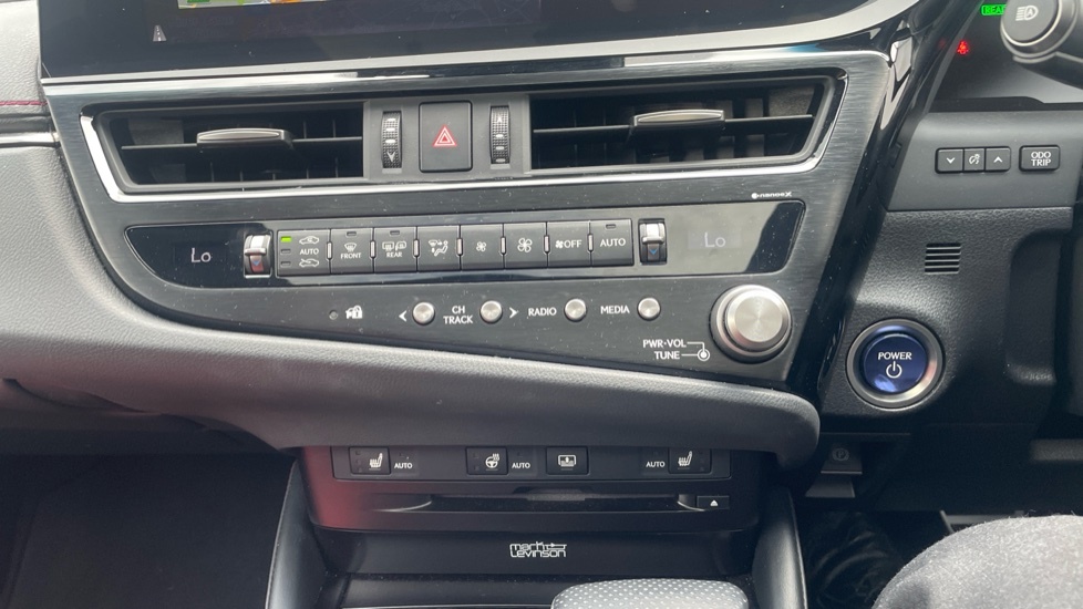 Lexus ES 2.5 300H E-cvt Euro 6 Ss Black #40