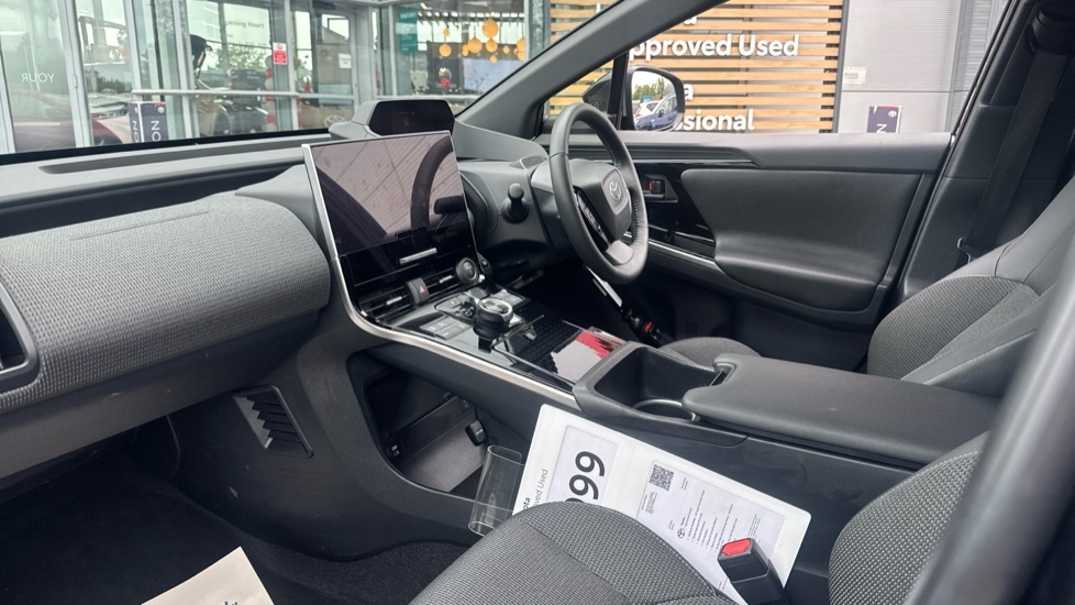 Toyota bZ4X 71.4Kwh Motion 11Kw Obc Black #5