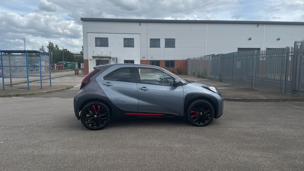 Toyota Aygo X 1.0 Vvt-i Pure Black #23