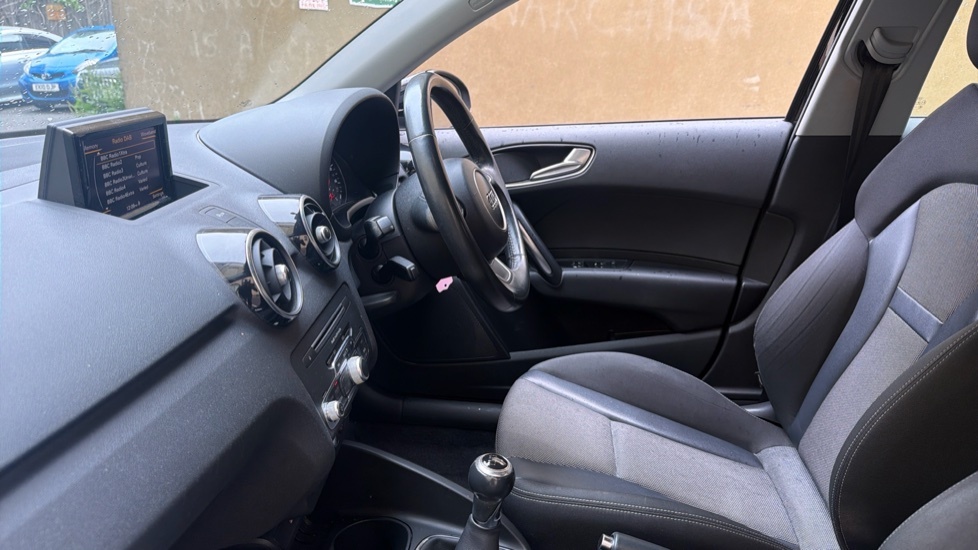 Audi A1 1.0 Tfsi Sport Sportback Euro 6 Black #5