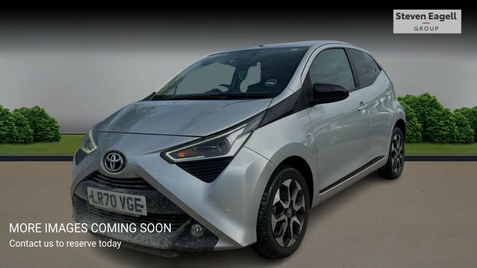 Toyota Aygo Hatchback Silver #3