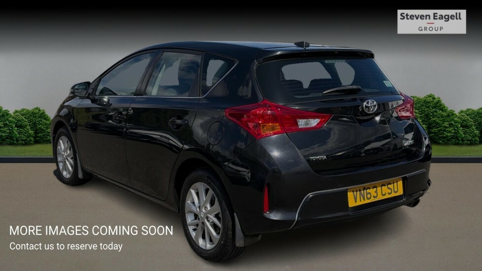 Toyota Auris 1.6 V-matic Icon Euro 5 Black #2