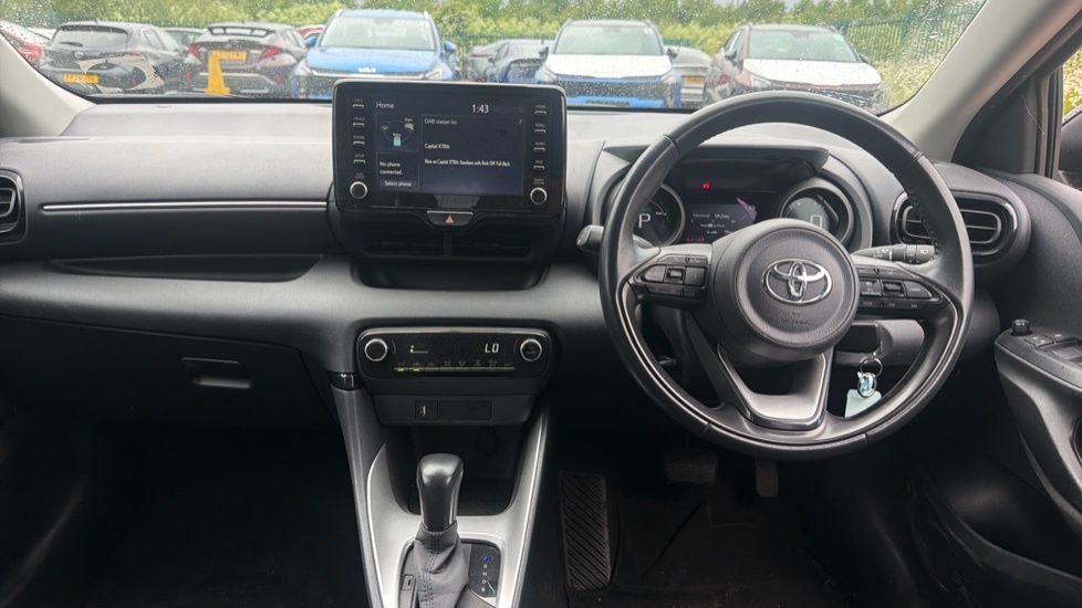 Toyota Yaris 1.5 Vvt-h Design E-cvt Euro 6 Ss KS23HYO Black #6