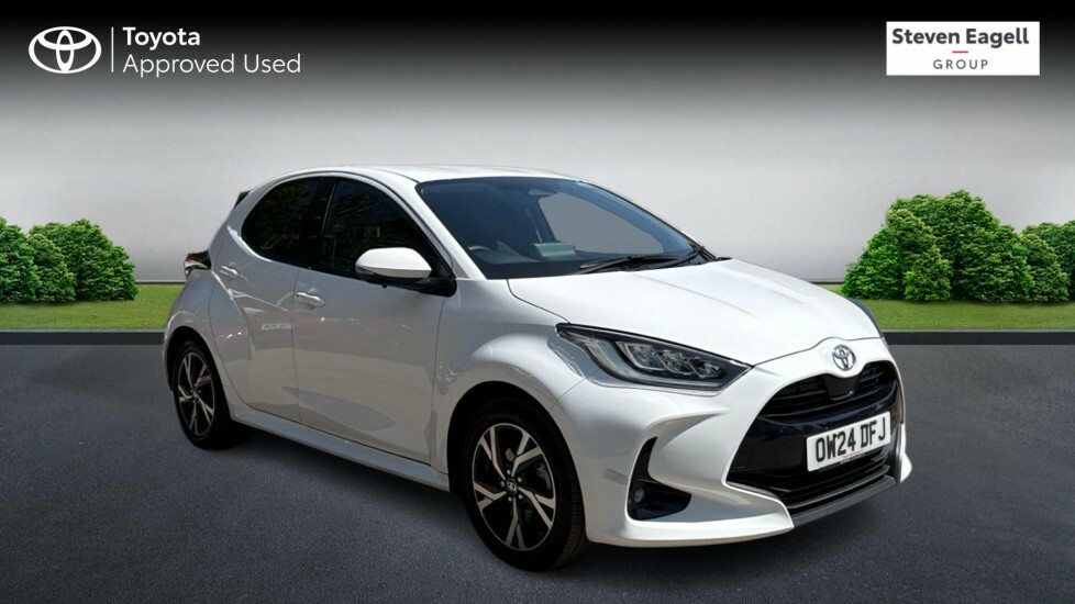 Toyota Yaris 1.5 Vvt-h Design E-cvt Euro 6 Ss OW24DFJ White
