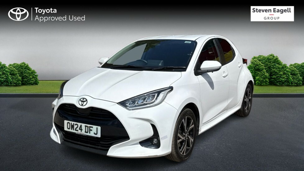 Toyota Yaris 1.5 Vvt-h Design E-cvt Euro 6 Ss OW24DFJ White #3