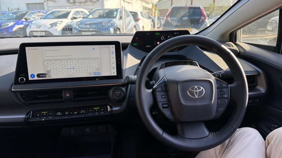 Toyota Prius 2.0 13.6Kwh Excel Hatchback Plug-in Hyb Silver #6