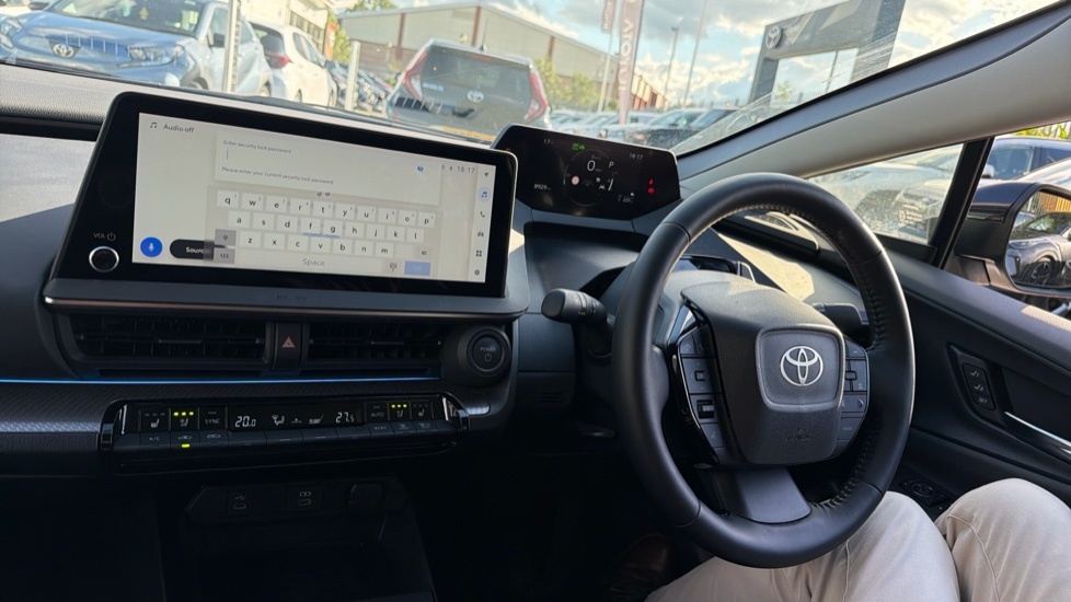 Toyota Prius 2.0 13.6Kwh Excel Hatchback Plug-in Hyb Silver #5