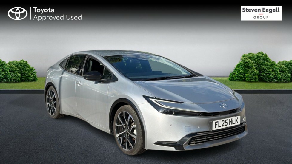 Toyota Prius 2.0 13.6Kwh Excel Hatchback Plug-in Hyb Silver