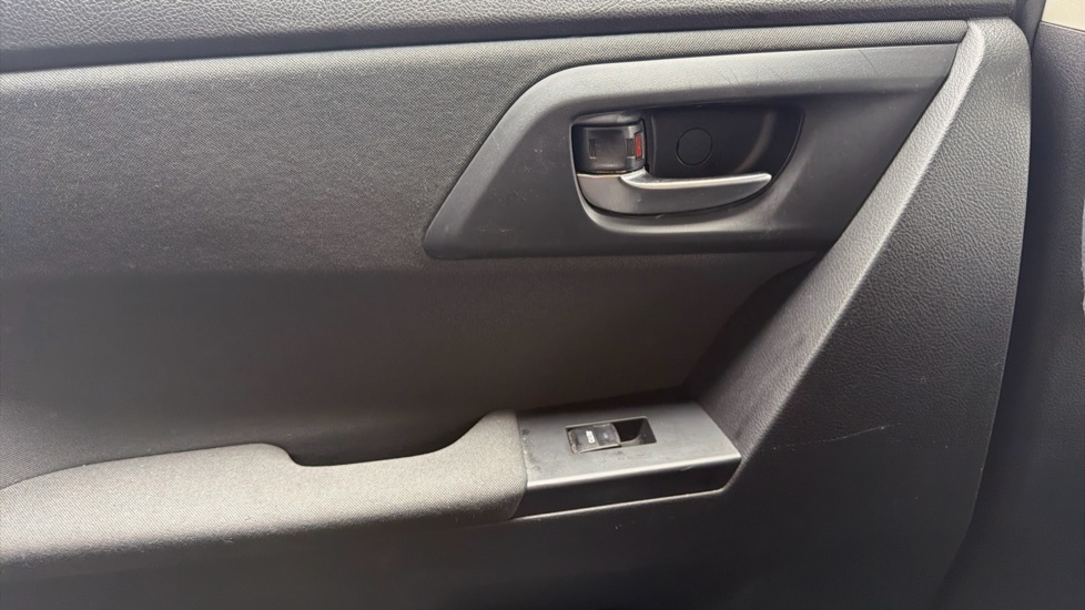 Toyota Auris 1.2T Excel Grey #38