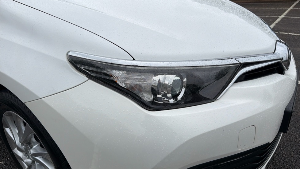 Toyota Auris 1.2T Excel Grey #20