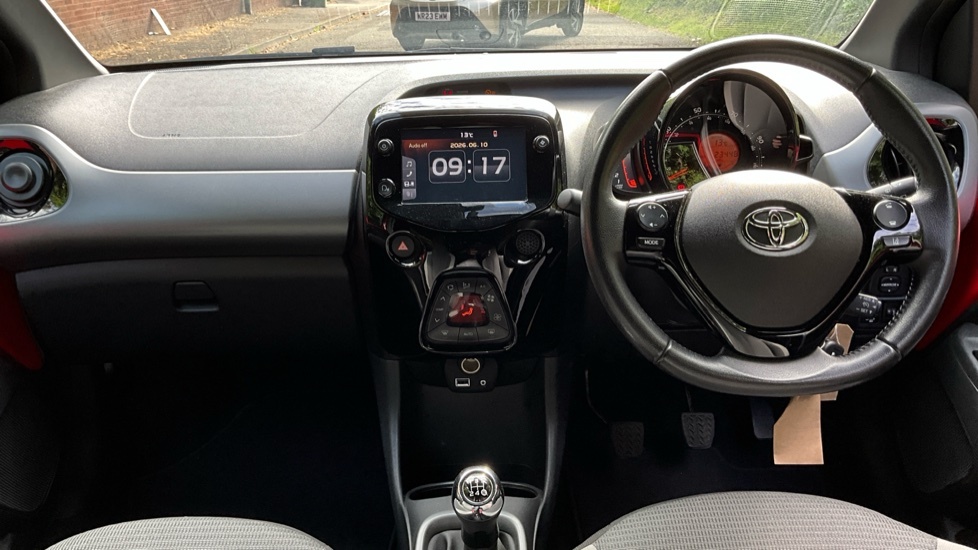 Toyota Aygo 1.0 Vvt-i X-trend Euro 6 Ss VK71OLN Red #6