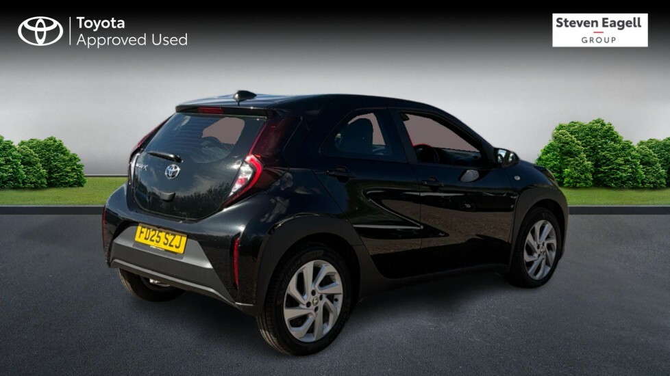 Toyota Aygo X 1.0 Vvt-i Pure X-shift Euro 6 Ss Black #2