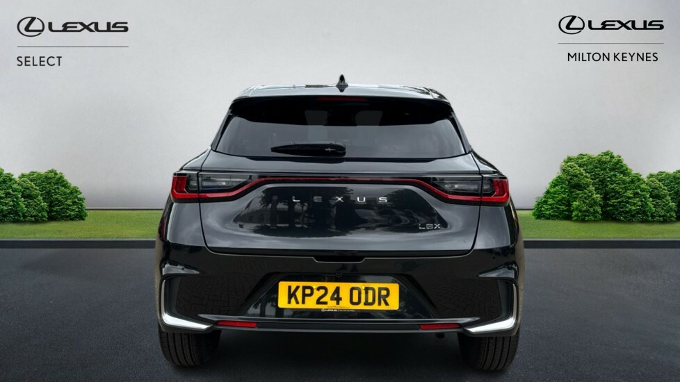 Lexus LBX 1.5 Vvt-ie Takumi Suv Hybrid E-cvt Euro KP24ODR Black #5