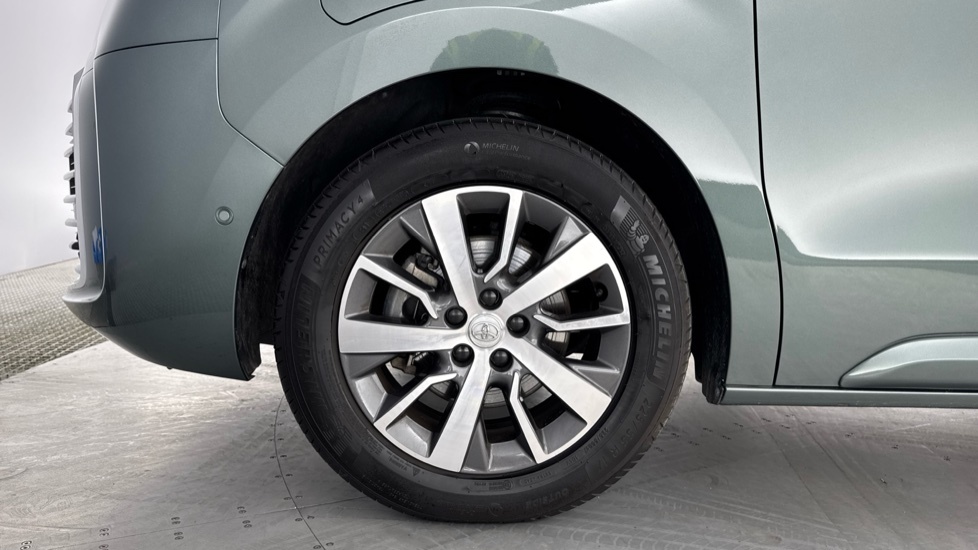 Toyota Proace Verso Shuttle Grey #18