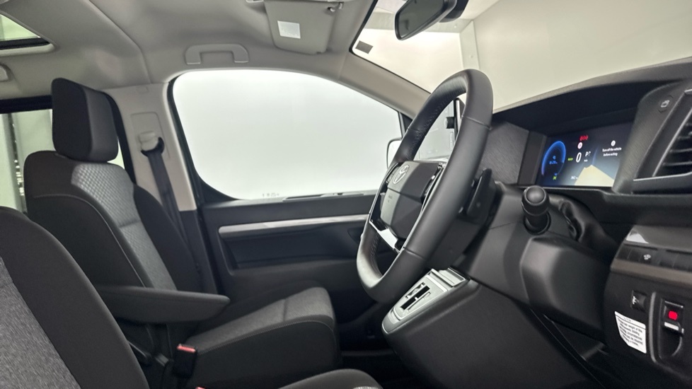 Toyota Proace Verso Shuttle Grey #11