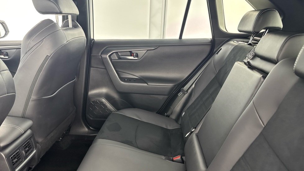Toyota Rav 4 Rav4 Plug-in Design Black #15