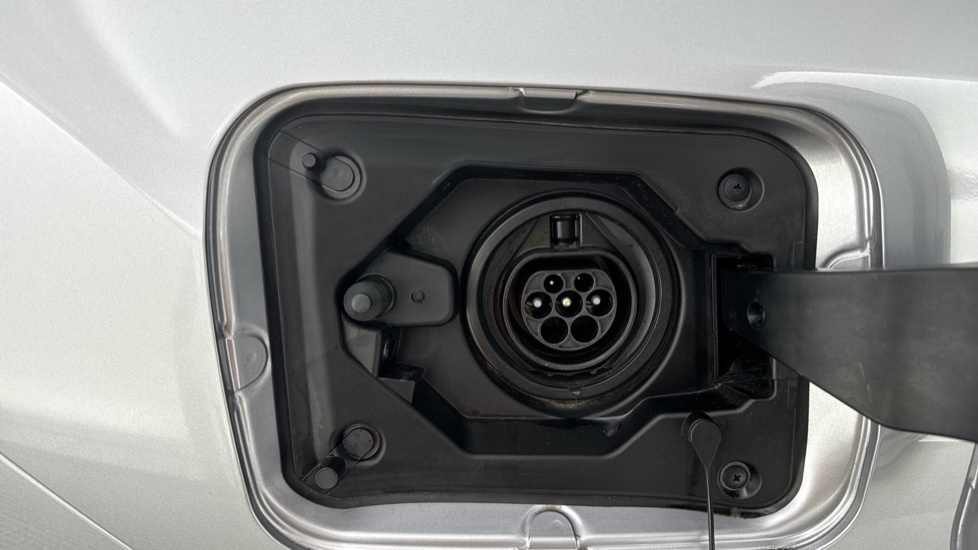 Toyota Rav 4 Rav4 Plug-in Design Black #28