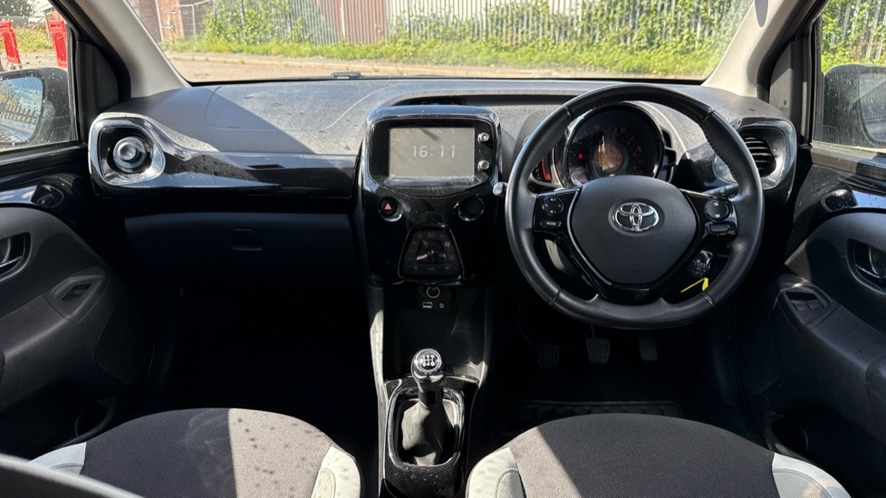 Toyota Aygo 1.0 Vvt-i X-style Euro 6 Black #6