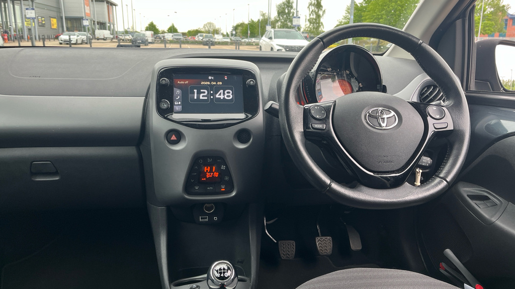 Toyota Aygo 1.0 Vvt-i X-trend Euro 6 Grey #6