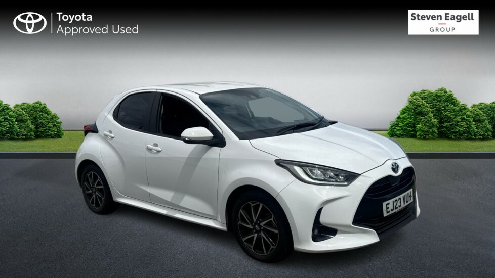 Toyota Yaris 1.5 Vvt-h Design E-cvt Euro 6 Ss EJ23VUH White