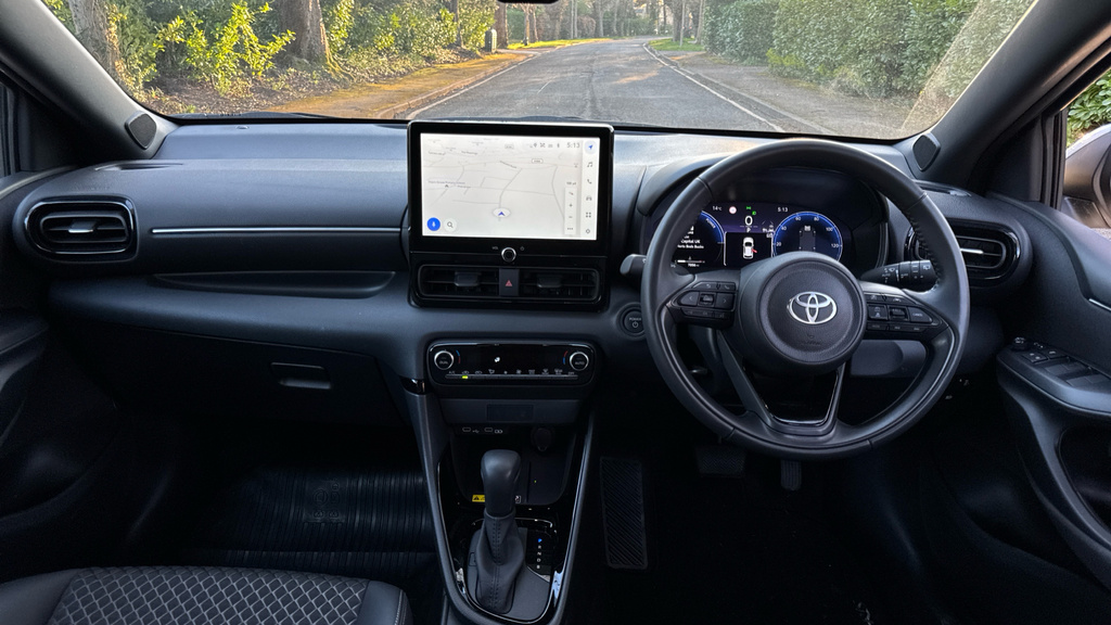 Toyota Yaris 1.5 Vvt-h Excel E-cvt Euro 6 Ss White #5