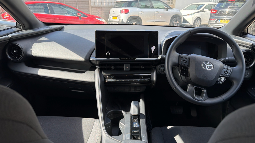 Toyota C-Hr 1.8 Vvt-h Icon Cvt Euro 6 Ss White #5