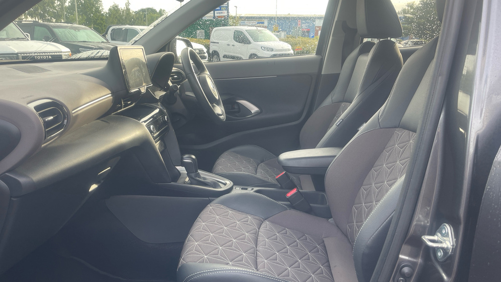 Toyota Yaris Cross 1.5 Vvt-h Excel E-cvt Euro 6 Ss Grey #5