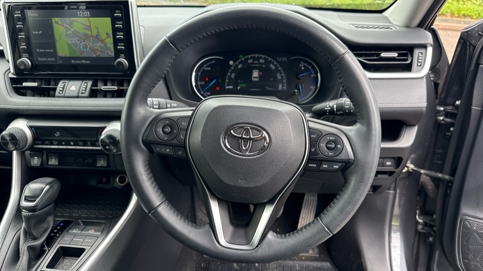 Toyota Rav 4 Dynamic White #10