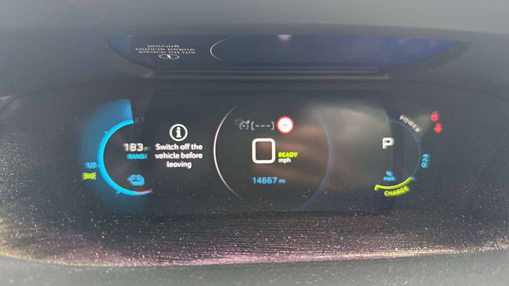 Peugeot e-208 Hatchback Blue #11