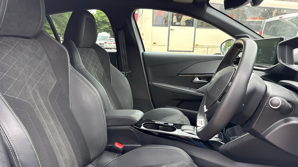 Peugeot e-208 Hatchback Blue #12
