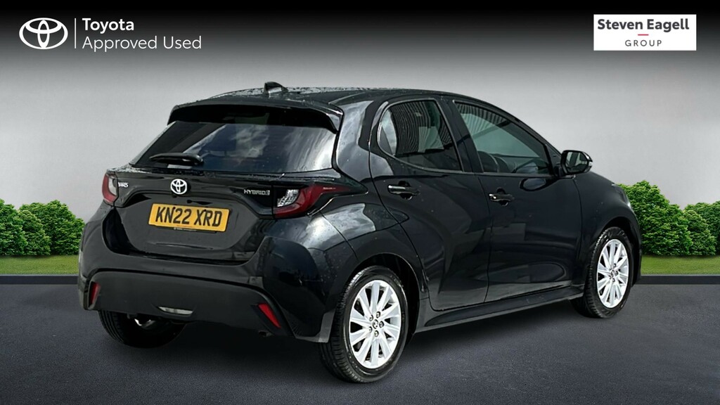 Toyota Yaris 1.5 Vvt-h Icon E-cvt Euro 6 Ss Black #2