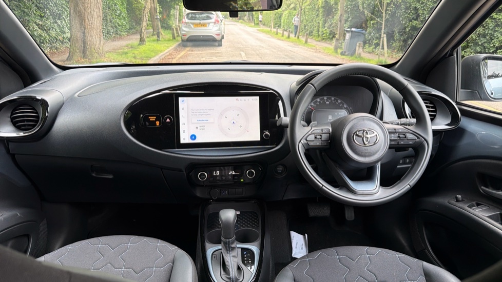Toyota Aygo X 1.0 Vvt-i Exclusive X-shift Euro 6 Ss EA25VZL Grey #6