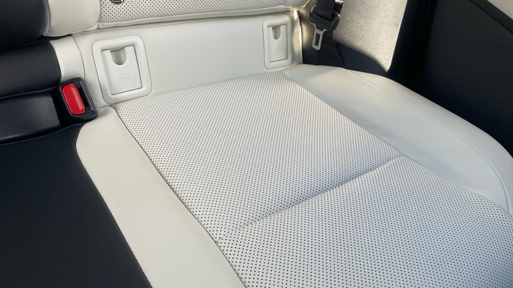 Lexus UX Estate #18
