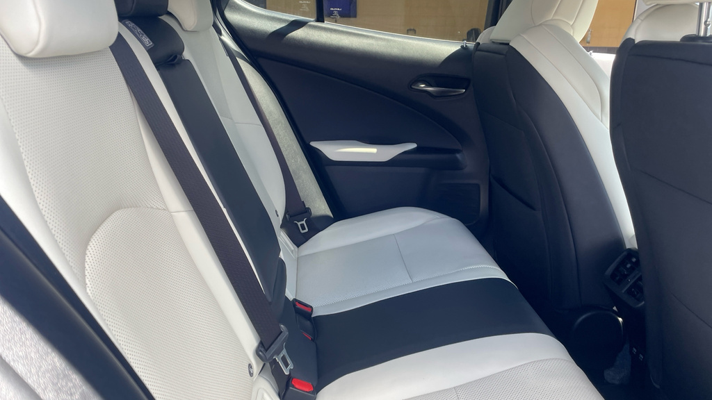 Lexus UX Estate #9