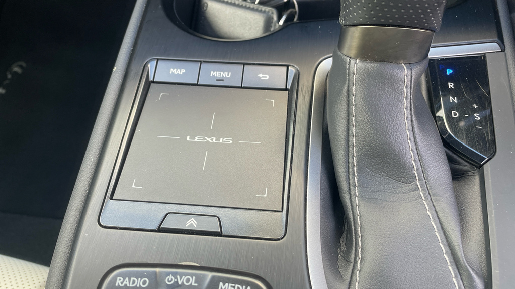 Lexus UX Estate #31