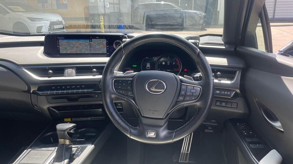 Lexus UX Estate #8
