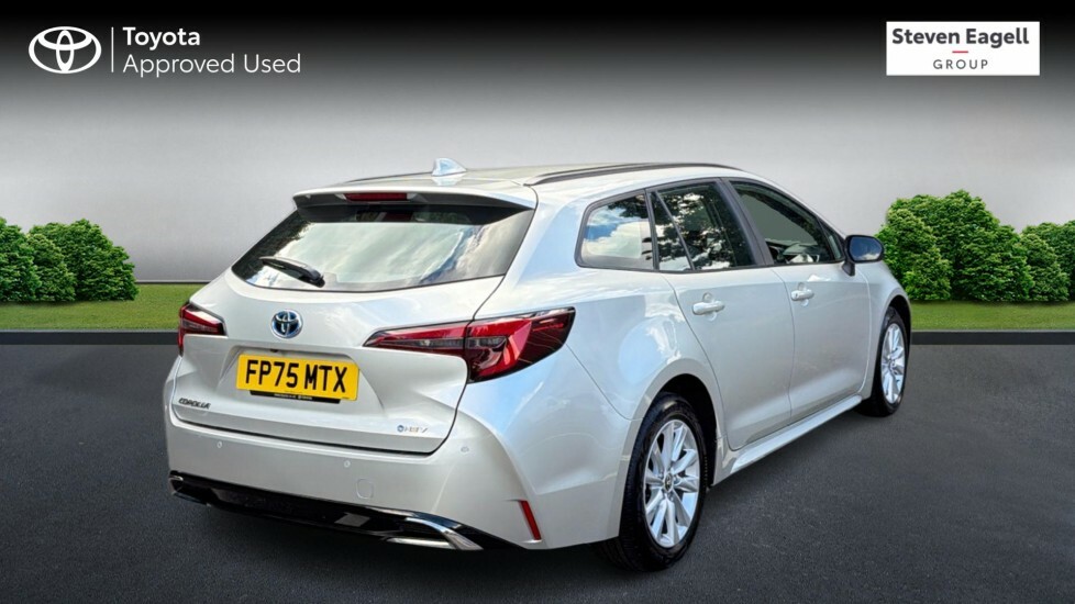 Toyota Corolla 1.8 Vvt-h Icon Touring Sports Hybrid Cv FP75MTX Silver #2